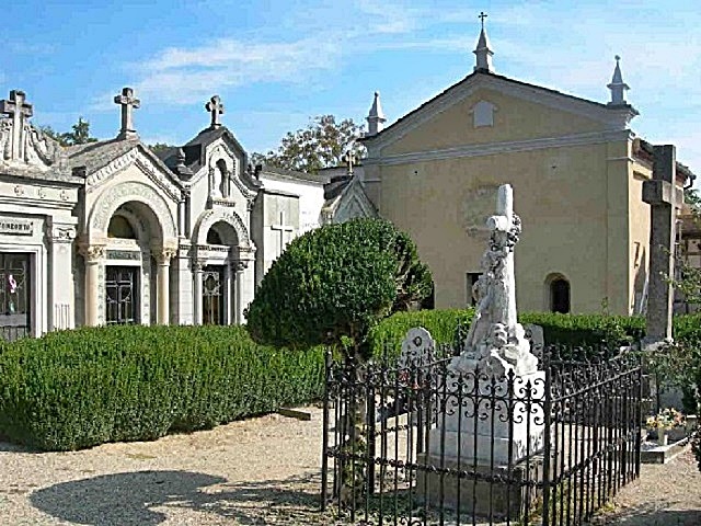 Cemetery of Frazione Primeglio
